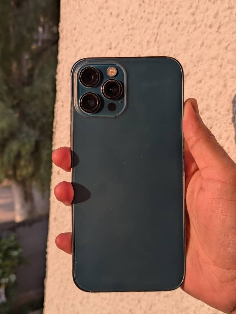 Apple iPhone 12 Pro Max 1