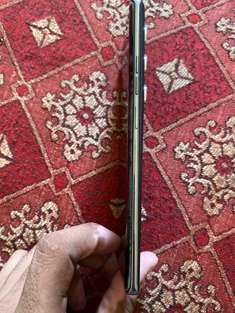 Tecno CAMON 40 Pro 3