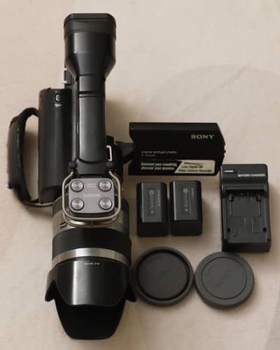 Sony Handycam VG10