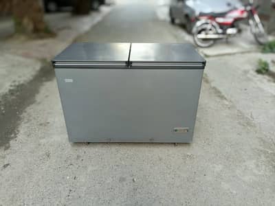 Haier Deep freezer Double door (0336/7070/370) Fit cooling