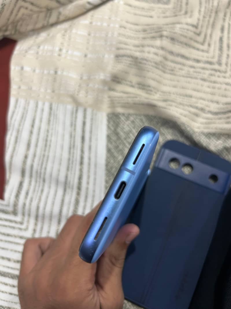 Google Pixel 8a 128GB 10/9 4