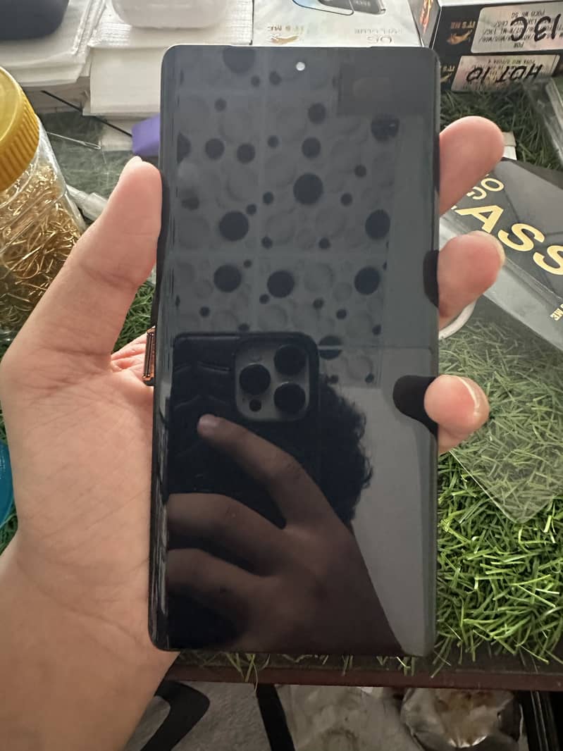 Google Pixel 7 Pro panel ic 0