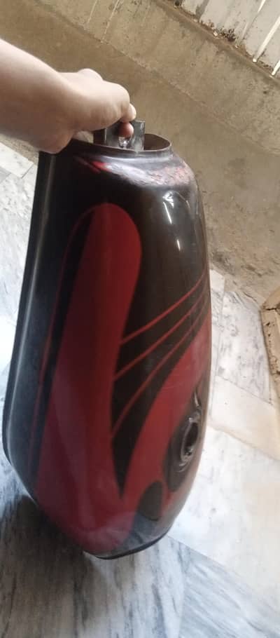 CG 125 Fuel tank