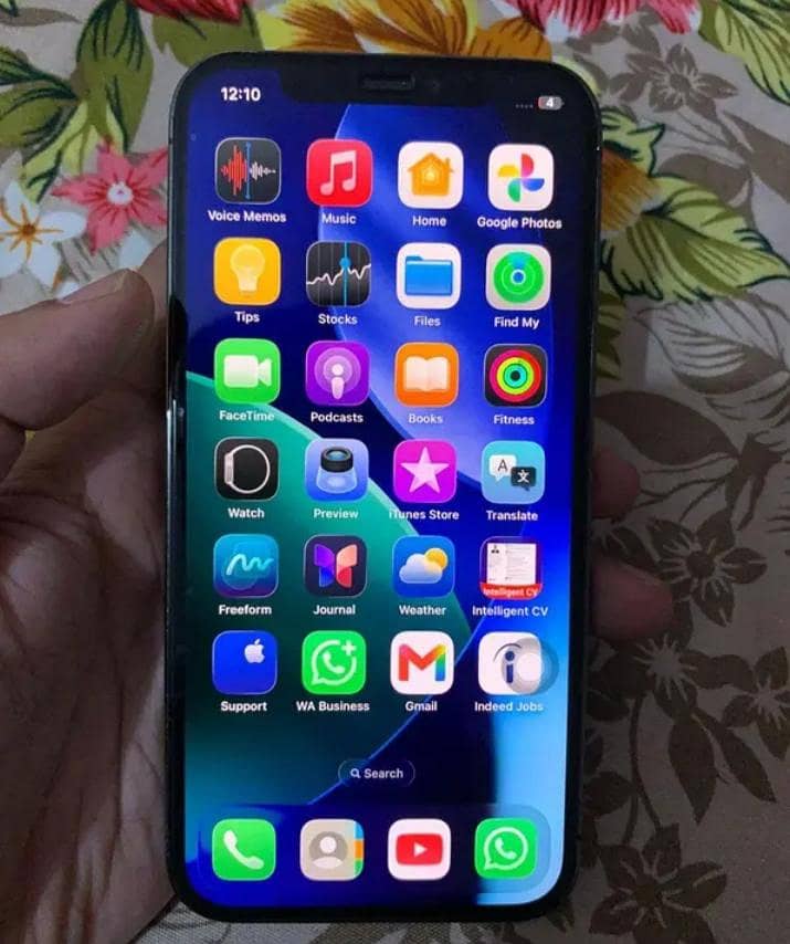 Apple iPhone 12 Pro 1