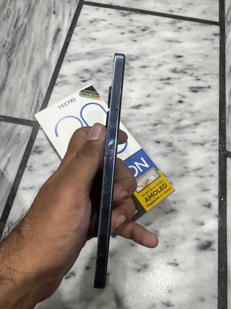 Tecno CAMON 20 9