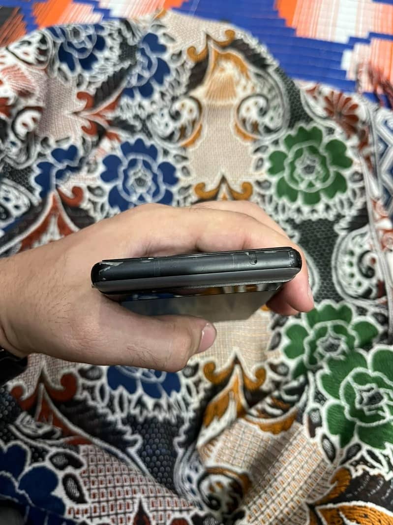 Google Pixel 6a 4