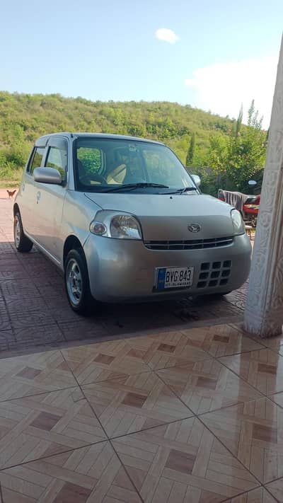 Daihatsu Esse 2012