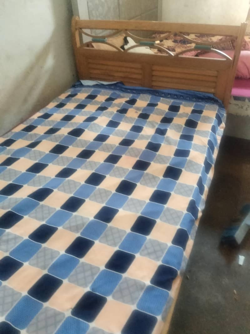 single bed  new condition 0