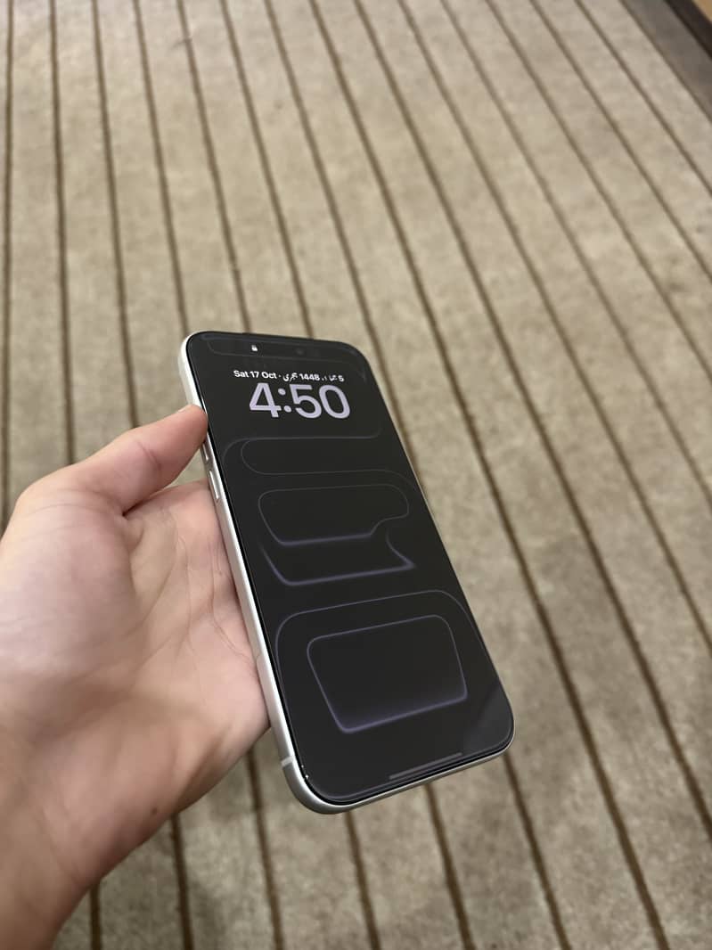 Apple iPhone 17 Pro Max jv 1