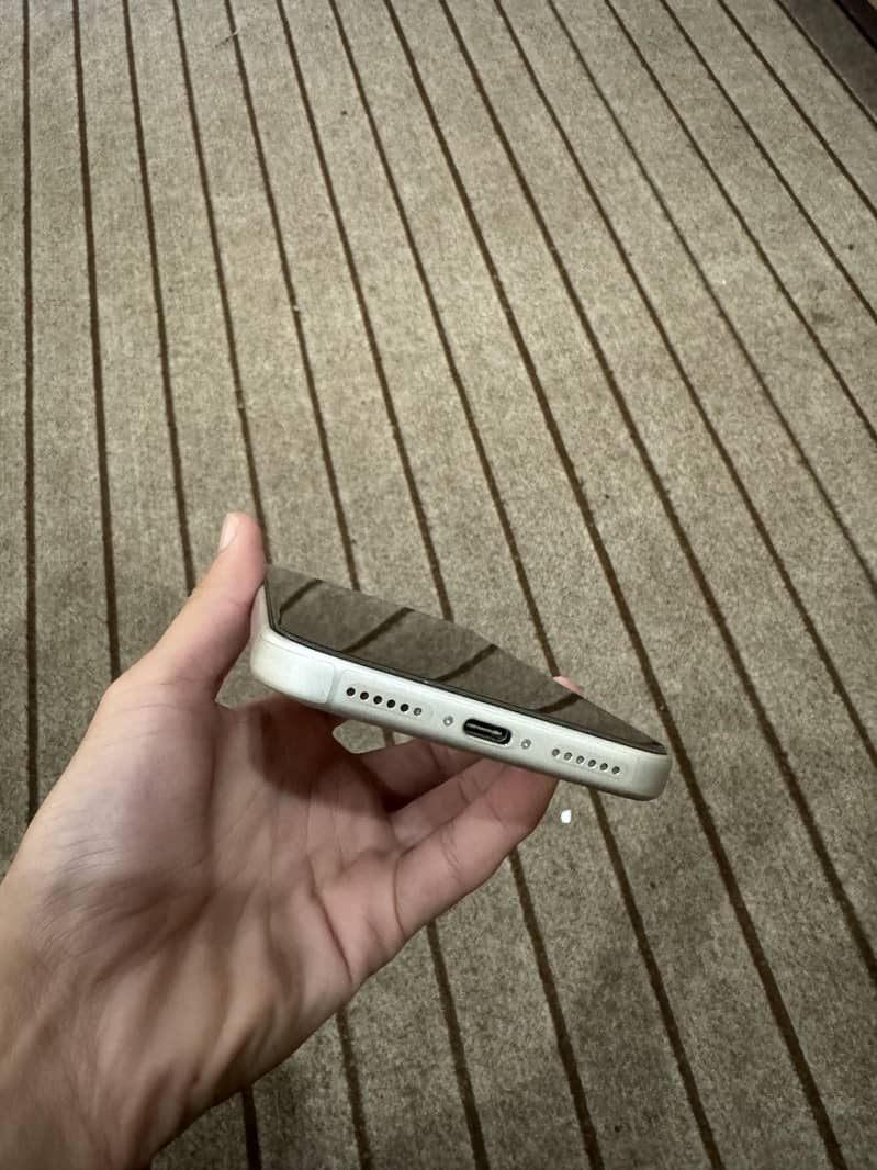 Apple iPhone 17 Pro Max jv 5