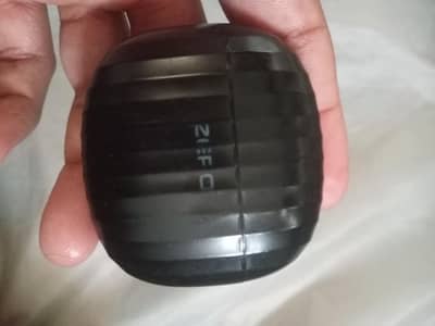 zero earbuds brand  carbuz