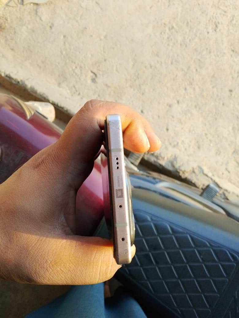 Infinix Note 50 Pro 5