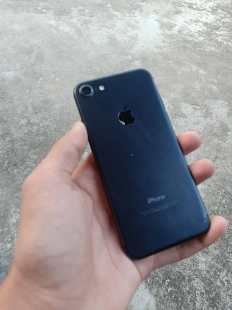 Apple iPhone 7 6