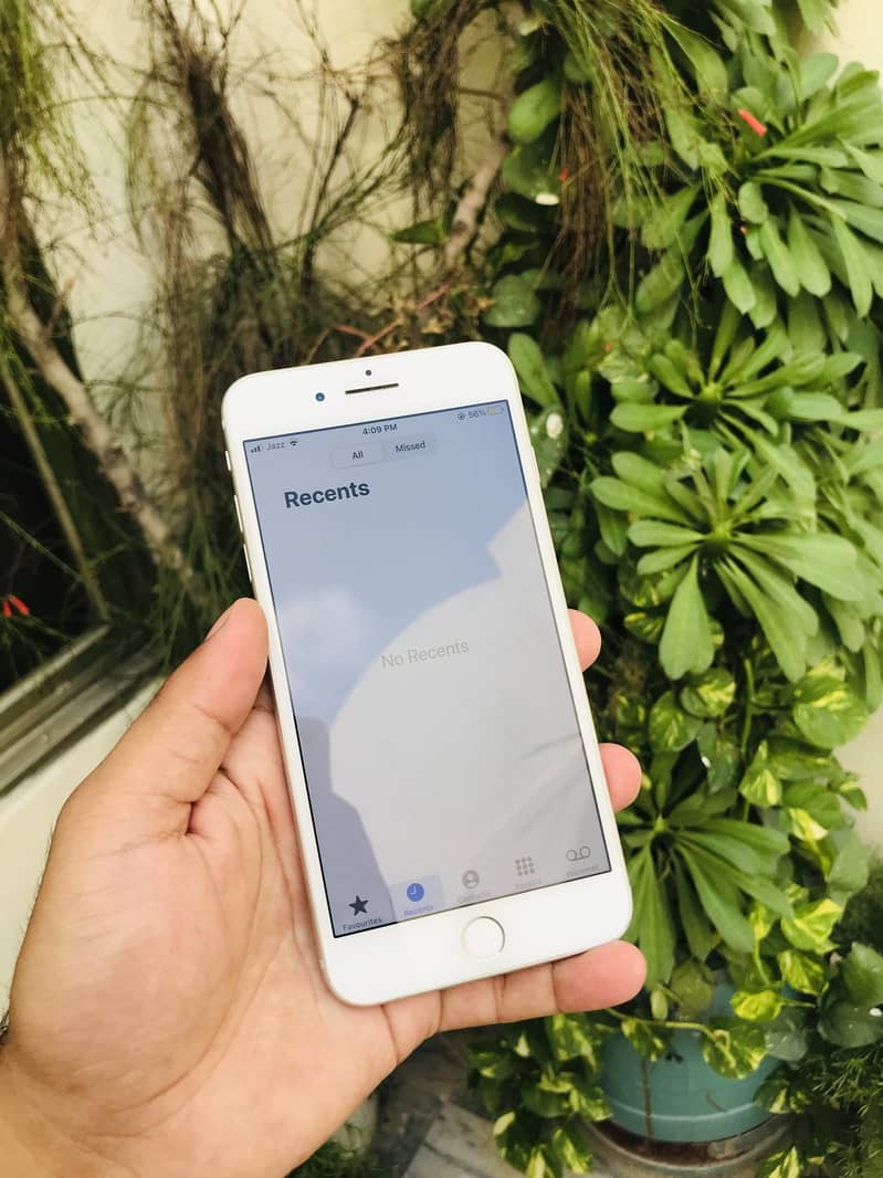 Apple iPhone 7 Plus 7