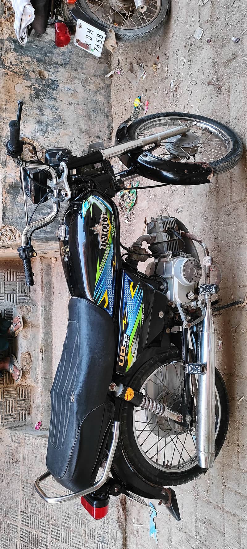 UNIQUE 70 2024 MODEL 1