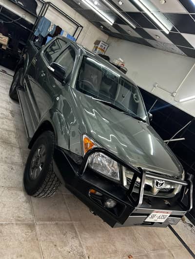 Toyota Hilux 2011
