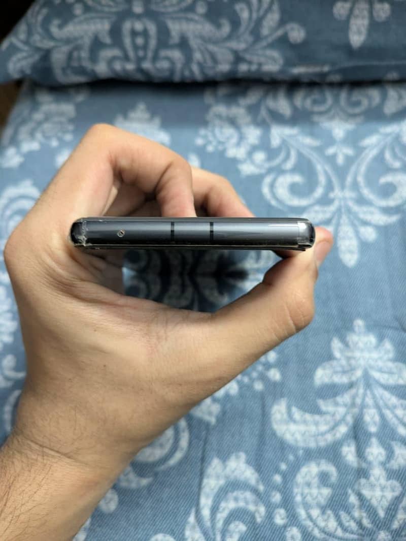 Google Pixel 7a 10/10 condition read description. 3