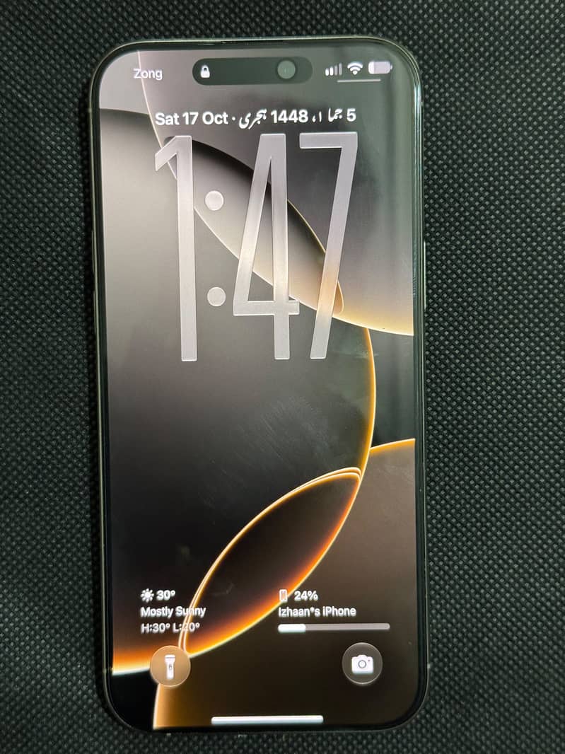 Apple iPhone 16 Pro Max 0