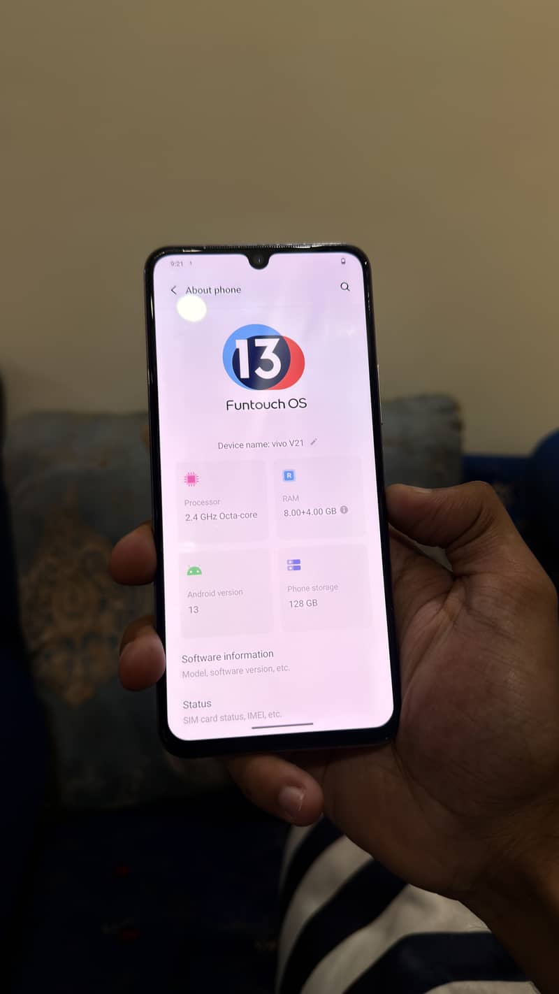 Vivo V21 1