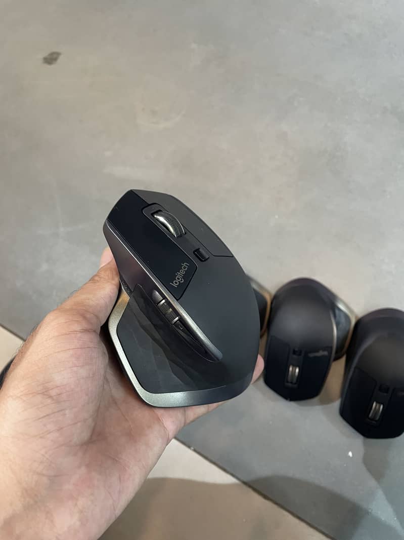Mx master logitech mouse bluethoot 3 in 1 0