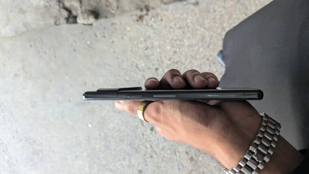 Google Pixel 7 Pro patched need cash 1