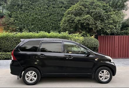 Toyota Avanza 2013