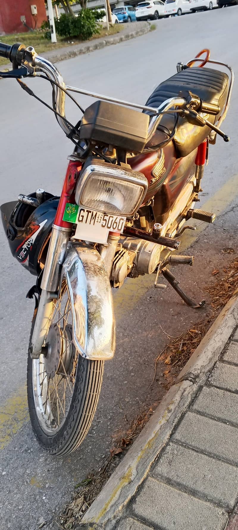 CD70 2013 model bike 1
