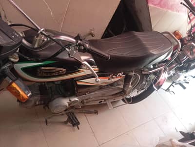 EXPRESS BIKE 70 MODEL 2017 BEST CONDITION AVAILABLE