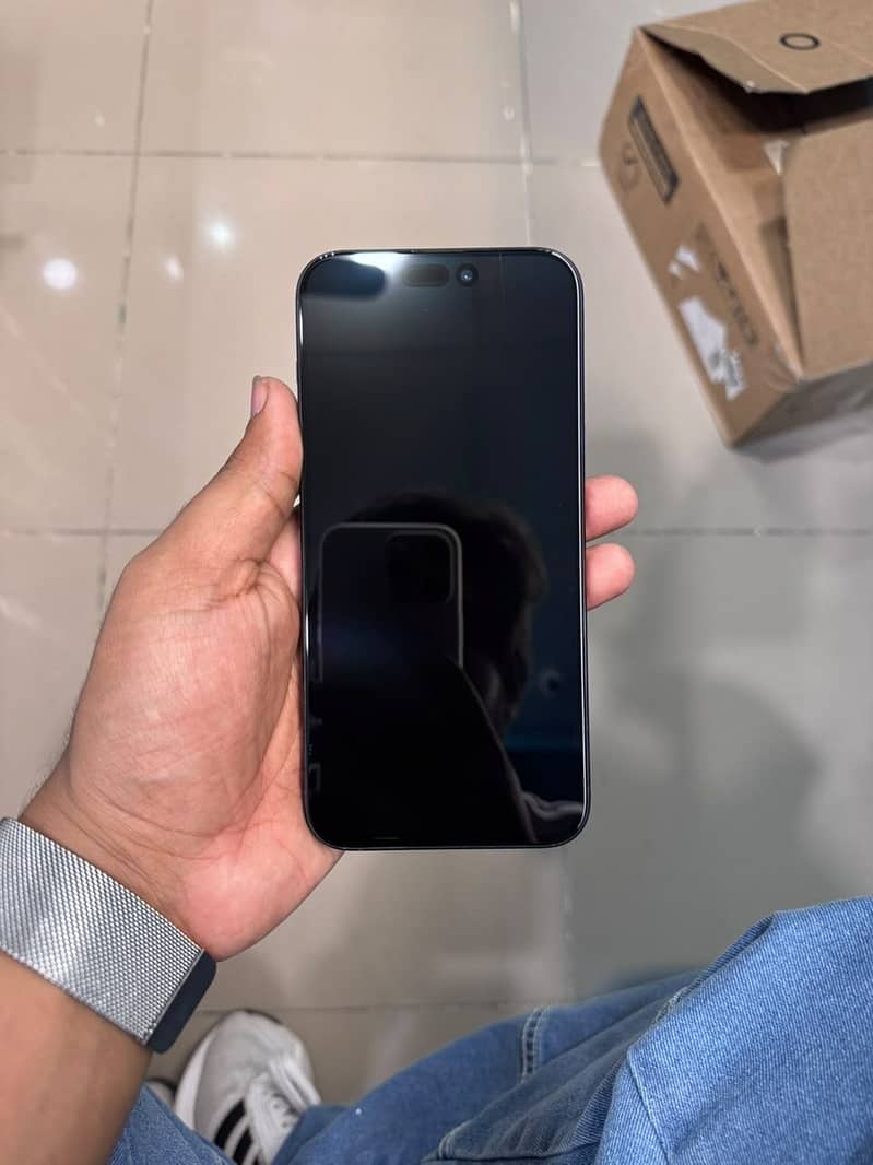 Apple iPhone 15 Pro Max 5