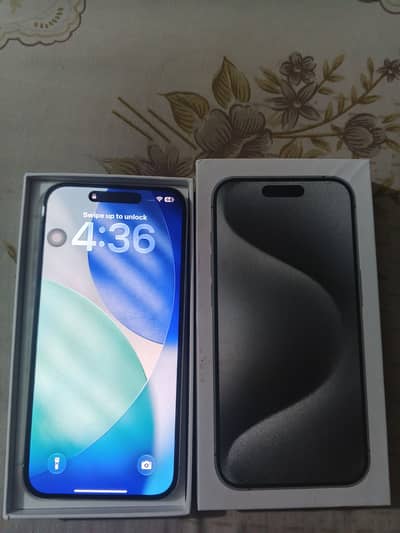 15 pro max white colour