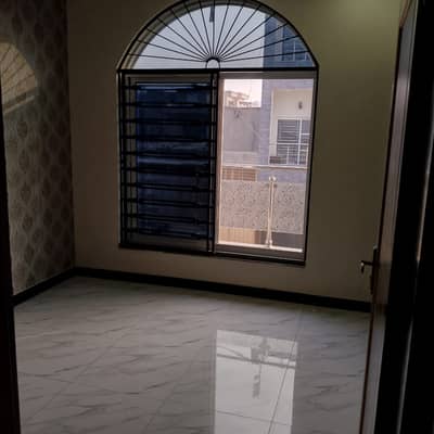 5 marla upper portion for rent