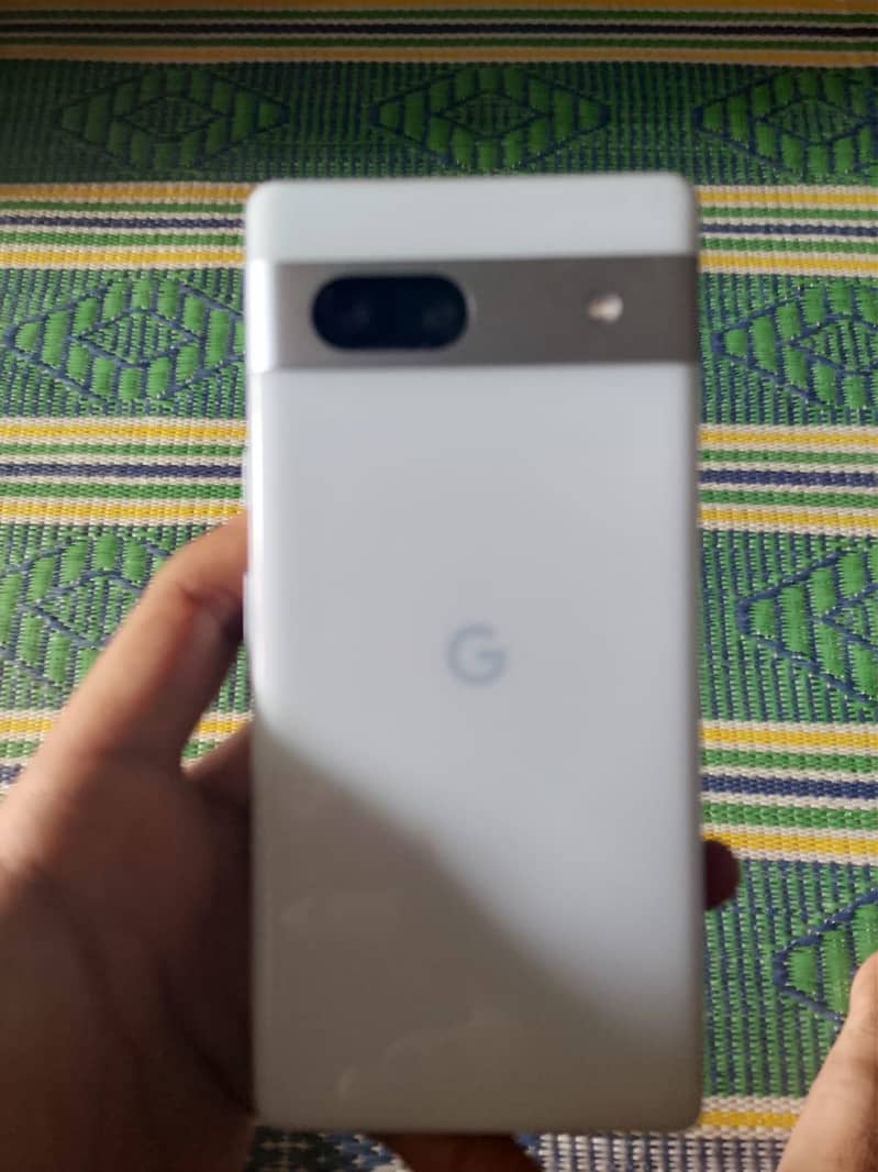 Google Pixel 7a 1