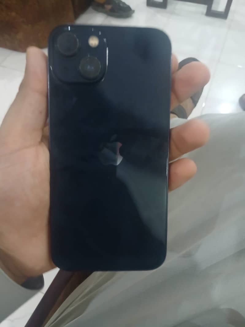 Apple iPhone 13 0
