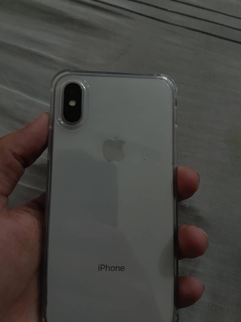 Apple iPhone X 6