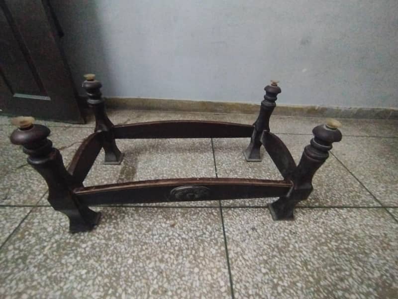 center table 0