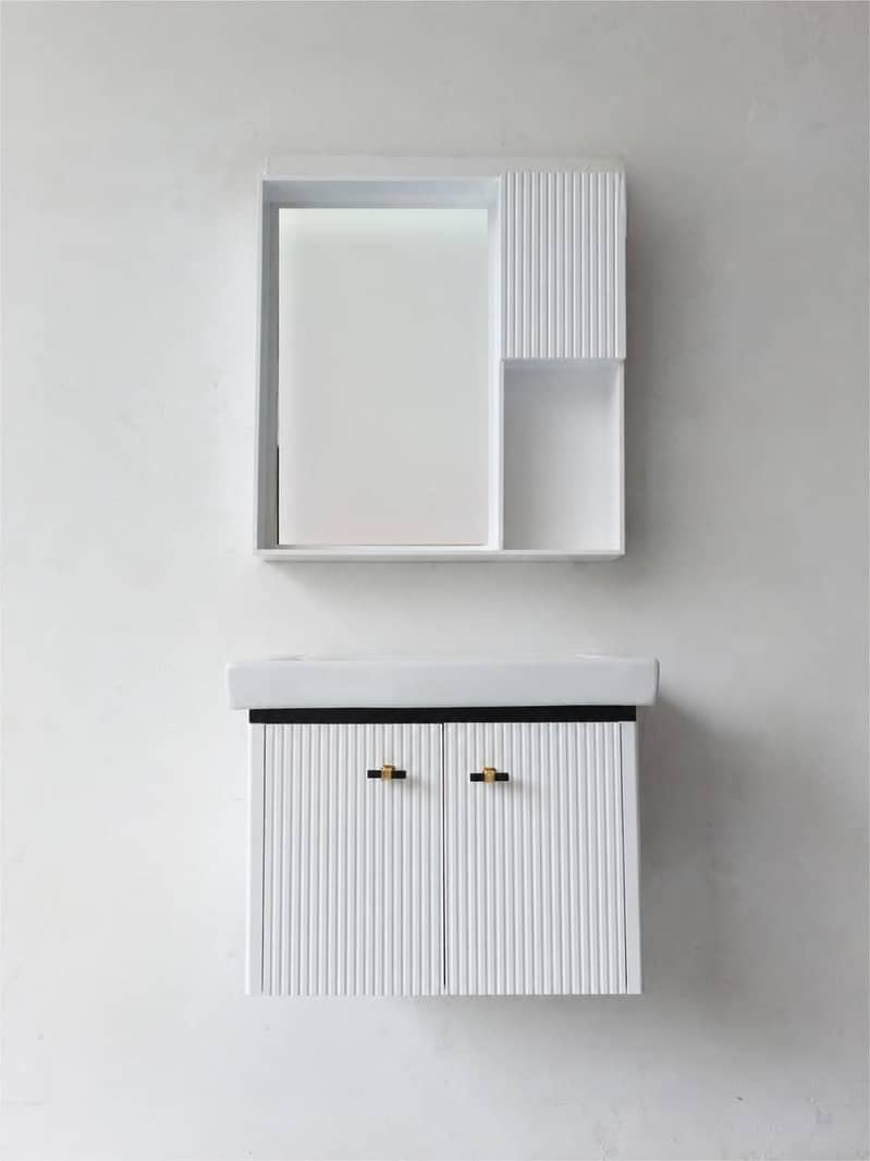 PVC Vanity 0