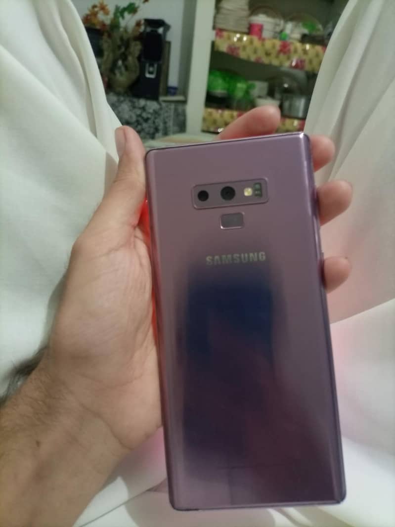 Samsung Mobile Note 9 1