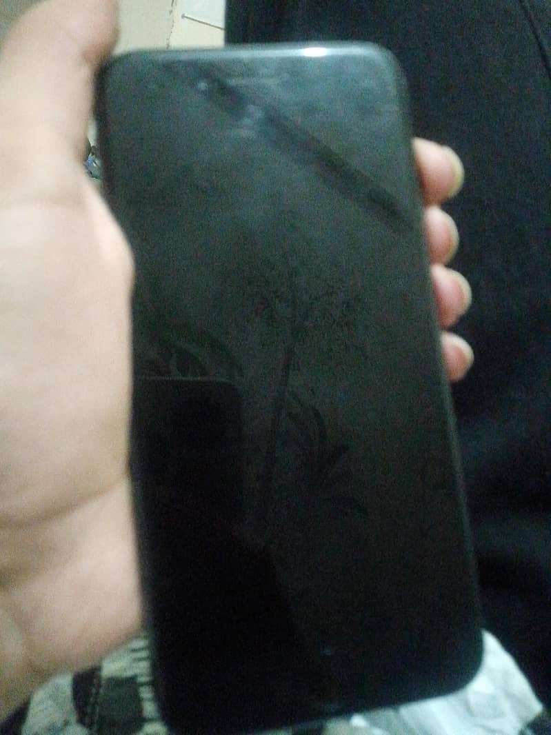 Apple iPhone 7 Plus 1