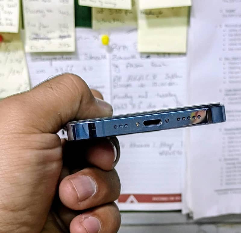 Apple iPhone 13 Pro      +923353432361 6