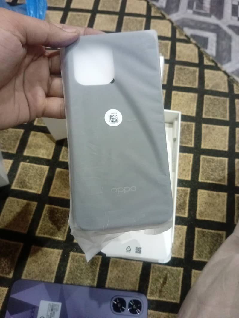 OPPO A6k 4