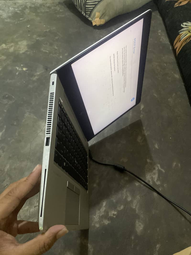 Laptop 4