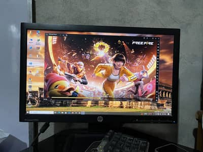 HP i5 Gaming PC 8GB SSD GT710 + HP 20" LCD + DREVO RGB KB`