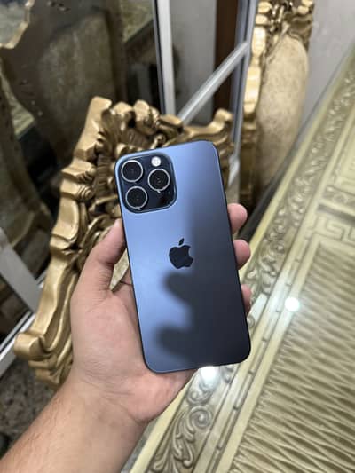 iPhone 15 Pro Max 256gb waterpack