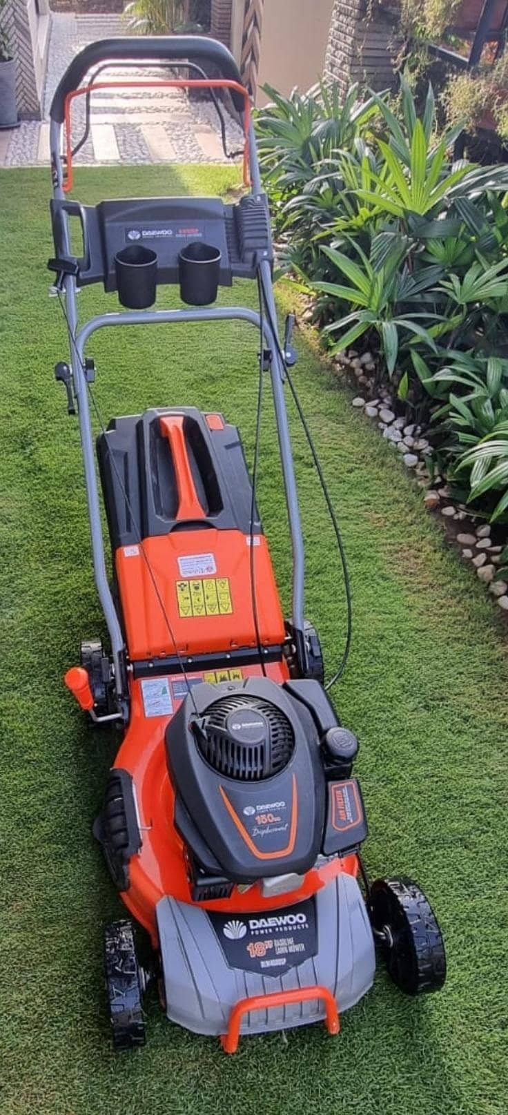 Grass cutting machine, Daeewoo Original 6