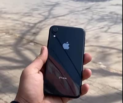 Apple iPhone XR