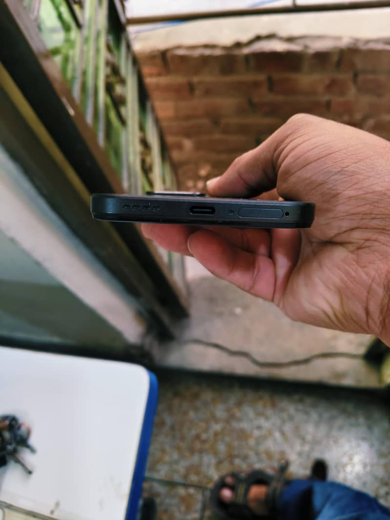 Realme c85 2