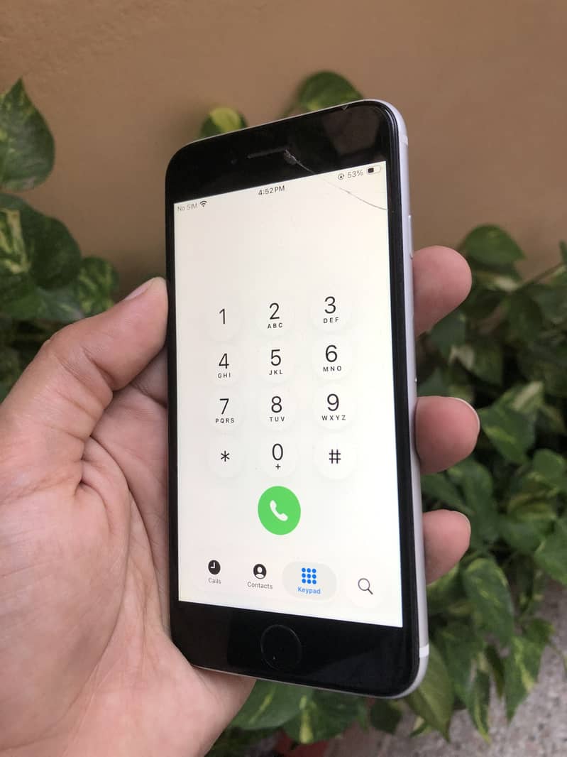 Apple iPhone SE 0