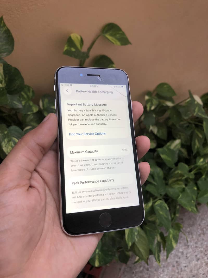 Apple iPhone SE 4