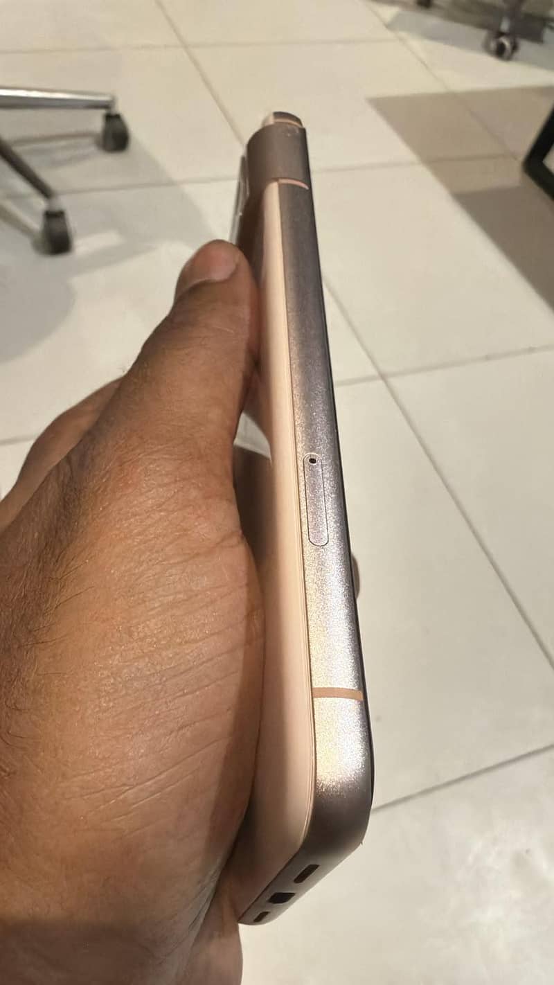 Google Pixel 8 3