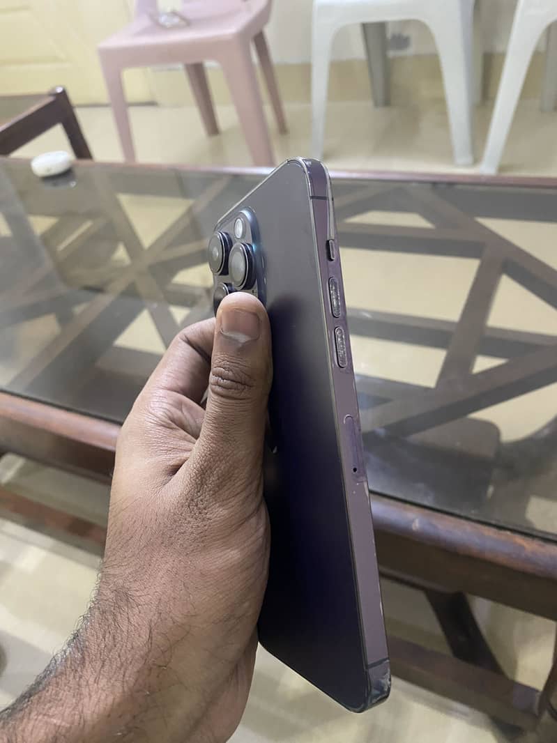 Apple iPhone 14 Pro Max 6
